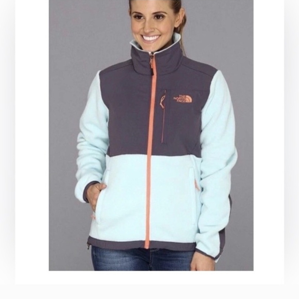 The North Face Women's Two-Tone Fleece Jacket - Light Blue & Charcoal Size S/P